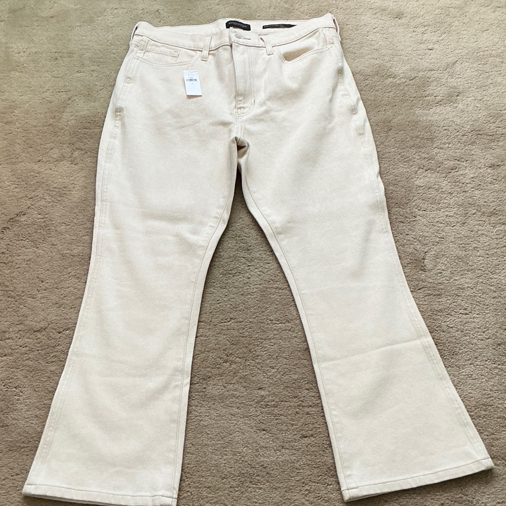 NWT BANANA REPUBLIC HIGH RISE CROPED BOOT JEANS